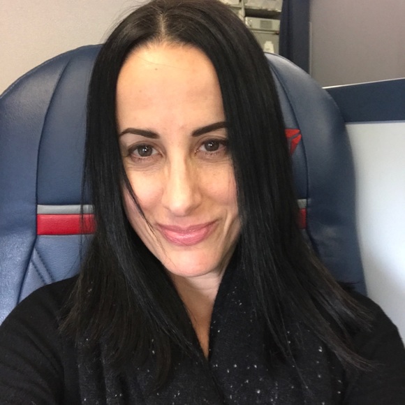 Meet your Posher, Meg - Picture 2 of 3